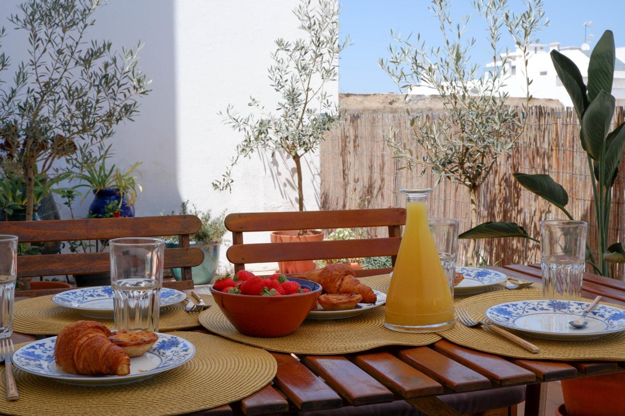 Spacious Terrace, Swimming Pool, Private Parking Olhão المظهر الخارجي الصورة